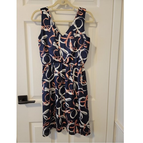 H&M Navy Bow dress - Picture 2 of 4